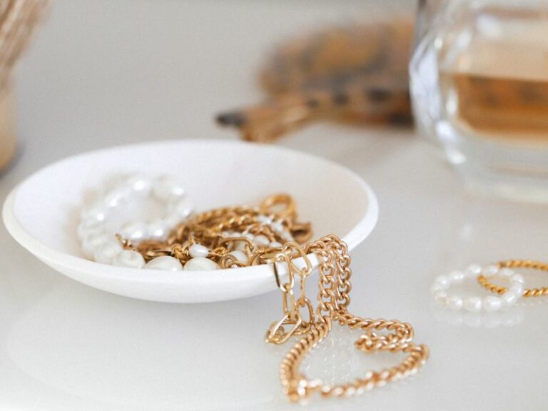 15 Best Things To Sell On Etsy To Make Money In 2023