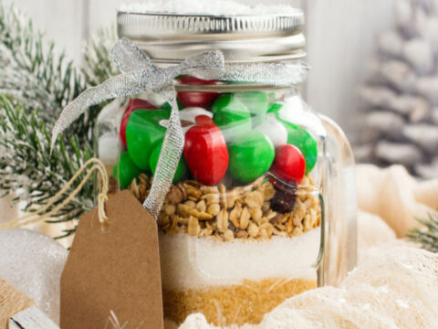 14 Easy Things Kids Can Make & Sell For The Holidays