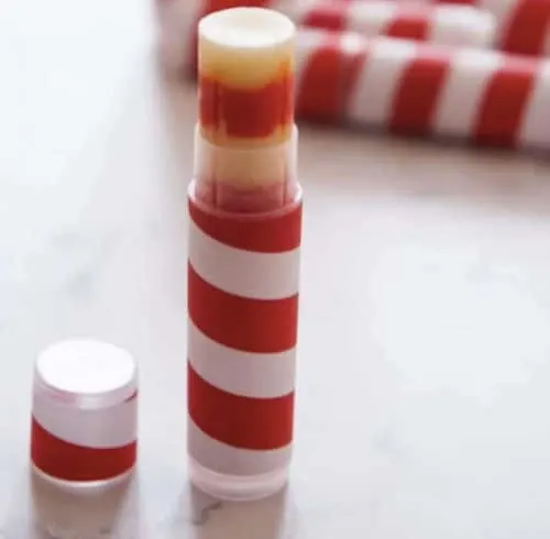 DIY Candy cane lip balm 
