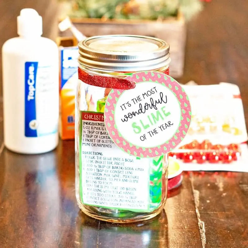 DIY Christmas slime in a jar