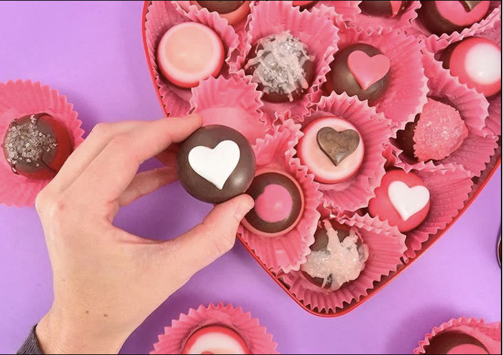 how to make soaps for Valentine's day