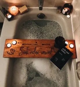 wooden engraved bathtub tray