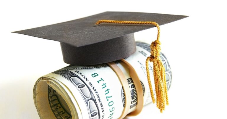 HOW TO MAKE MONEY IN GRAD SCHOOL