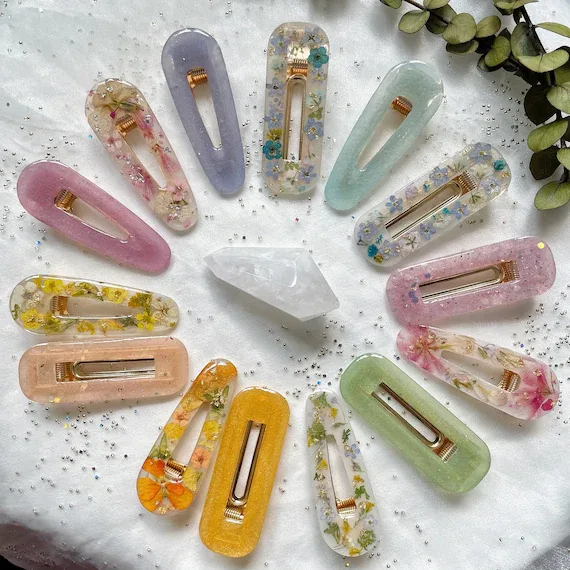 resin hair clips