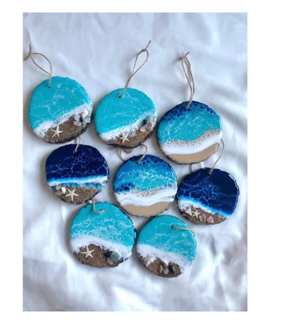 21 Most Profitable Resin Crafts To Sell