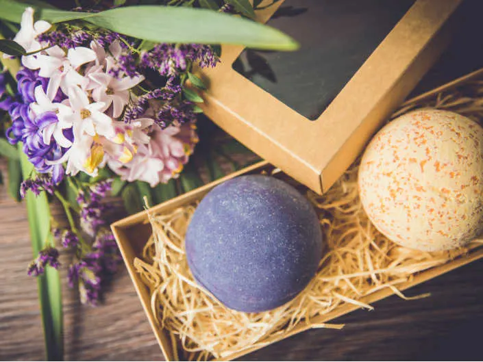 How to package bath bombs to sell