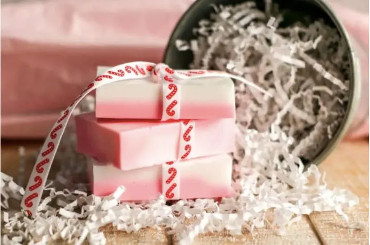 how to make peppermint soap