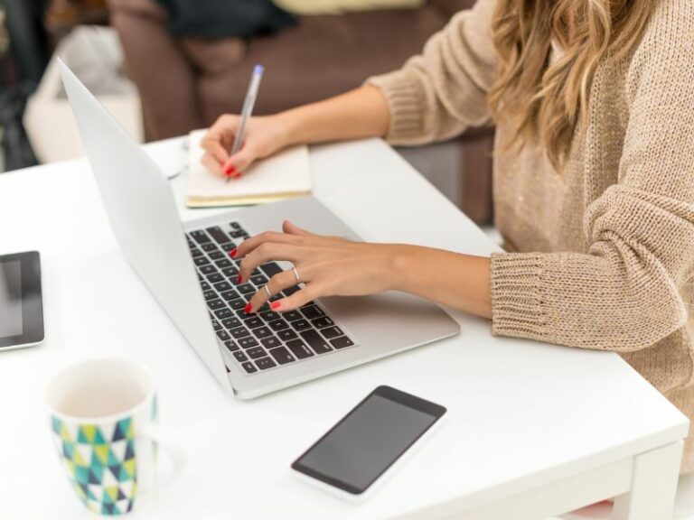 Step-By-Step Guide To Selling Digital Content on eBay