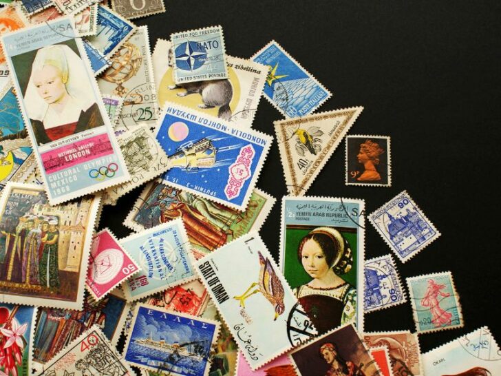 21 Best Stuff to Sell at Flea Markets In 2024