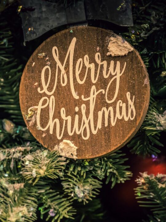 21 Most Profitable Things To Make And Sell At Christmas